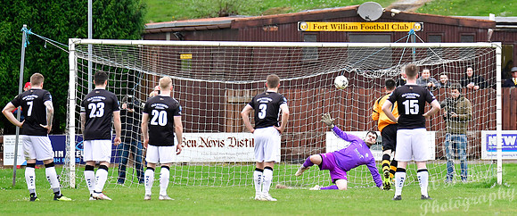 Fort William 1 v Wick Academy 5 SHFL Claggan Park 27/04/2019
