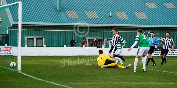 Buckie Thistle 2 v Wick Academy 1 SHFL 30/11/2013