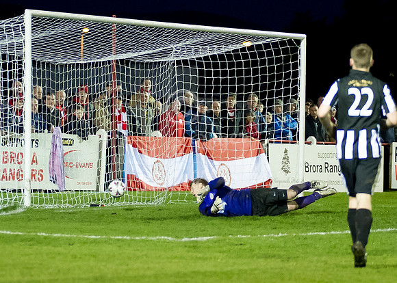 Brora 2 v Wick 1 SHFL 28/12/13
