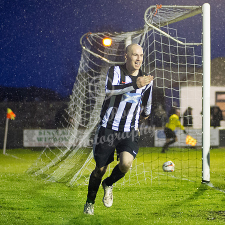 Wick 4 v Turriff 1 SHFL 11/01/2014