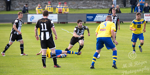 Wick 1 v Inverurie 1 SHFL Harmsworth Park 03/09/2016
