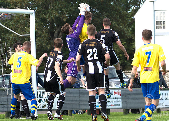 Wick 1 v Inverurie 1 SHFL Harmsworth Park 03/09/2016
