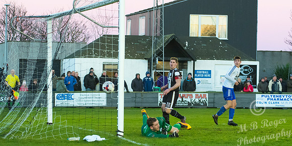 Wick 1 v Nairn 5 SHFL Harmsworth Park 21/1/2017