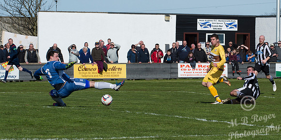 Wick 4 v Forres 3 SHFL 18/04/2015  Harmsworth Park