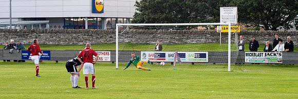 Gary Weir Testimonial Match - Chuckie's Select v SPFL Legends an