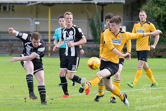 Fort William 3 v Wick 8 SHFL Claggan Park 10/09/2016