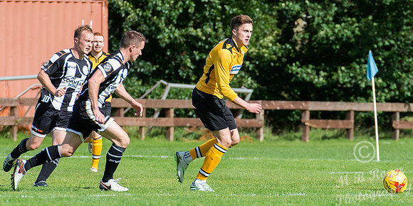 Fort William 3 v Wick 8 SHFL Claggan Park 10/09/2016