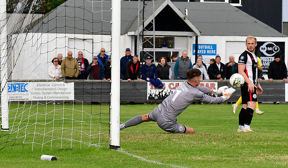 Wick Academy 1 v Brechin City 4 - SHFL - Harmsworth Park - 24/08