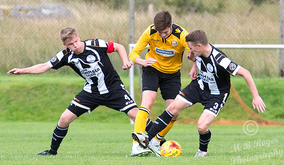 Fort William 3 v Wick 8 SHFL Claggan Park 10/09/2016