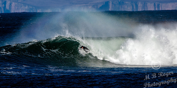 Surfing off Thurso East 03/03/2015