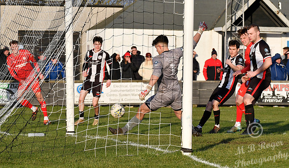 Wick Academy 0 v Brora Rangers 3 - SHFL - Harmsworth Park - 08/0