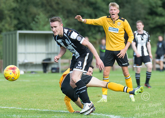 Fort William 3 v Wick 8 SHFL Claggan Park 10/09/2016