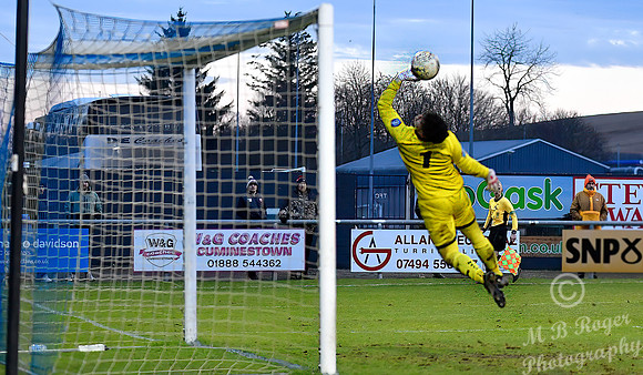 Turriff United 3 v Wick Academy 0 - SHFL - The Haughs - 01/02/20
